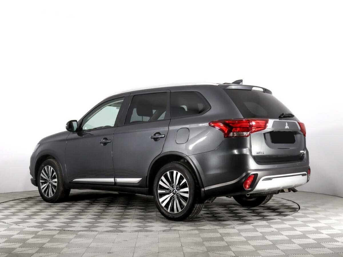 Mitsubishi Outlander 2019 года с пробегом. Фото: #5