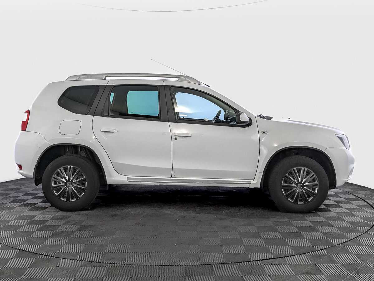 Nissan Terrano 2015 года с пробегом. Фото: #3