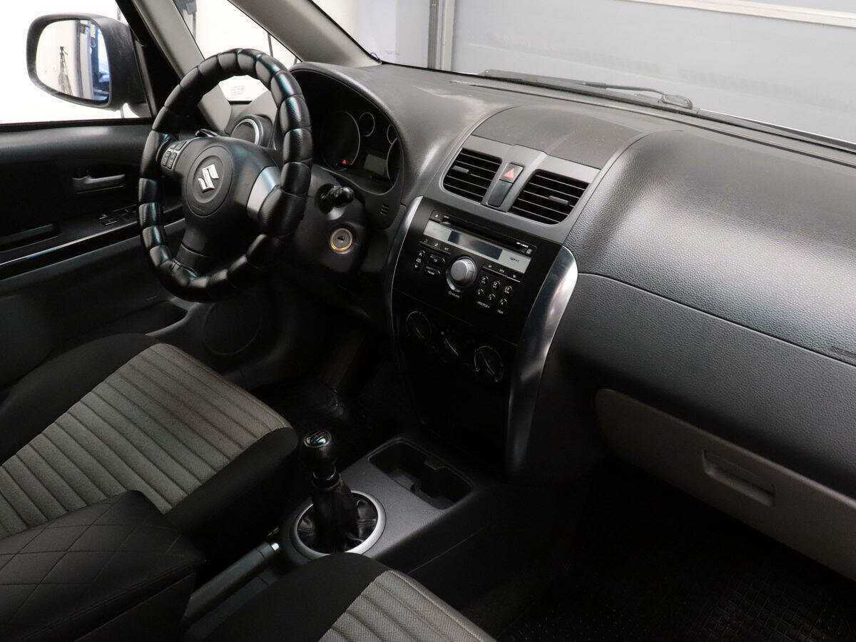 Suzuki SX4 2012 года с пробегом. Фото: #6