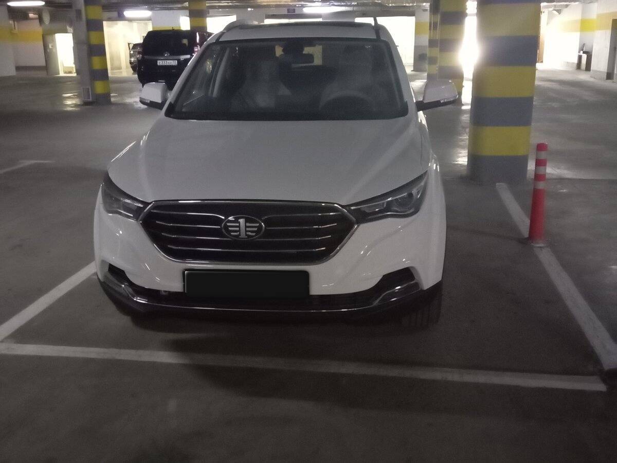 FAW Besturn X40 2019 года с пробегом. Фото: #1