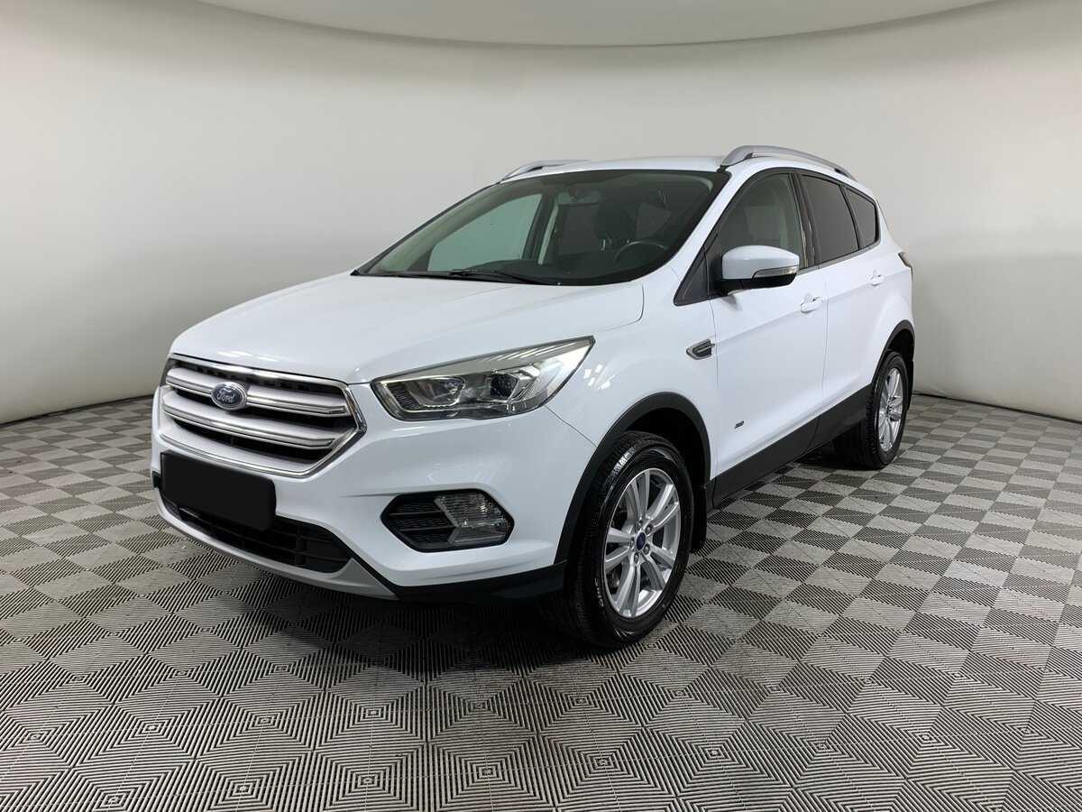 Ford Kuga 2017 года с пробегом. Посмотреть фото