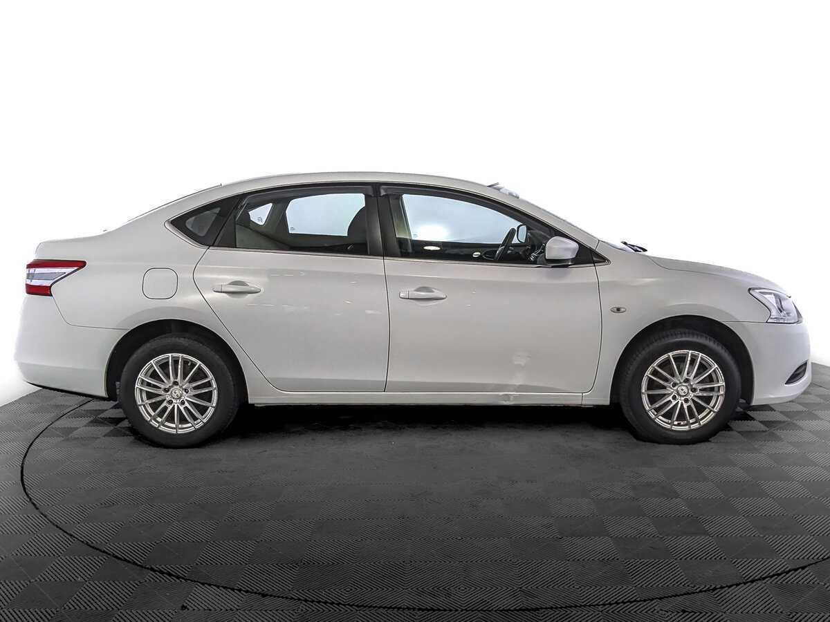 Nissan Sentra 2015 года с пробегом. Фото: #3