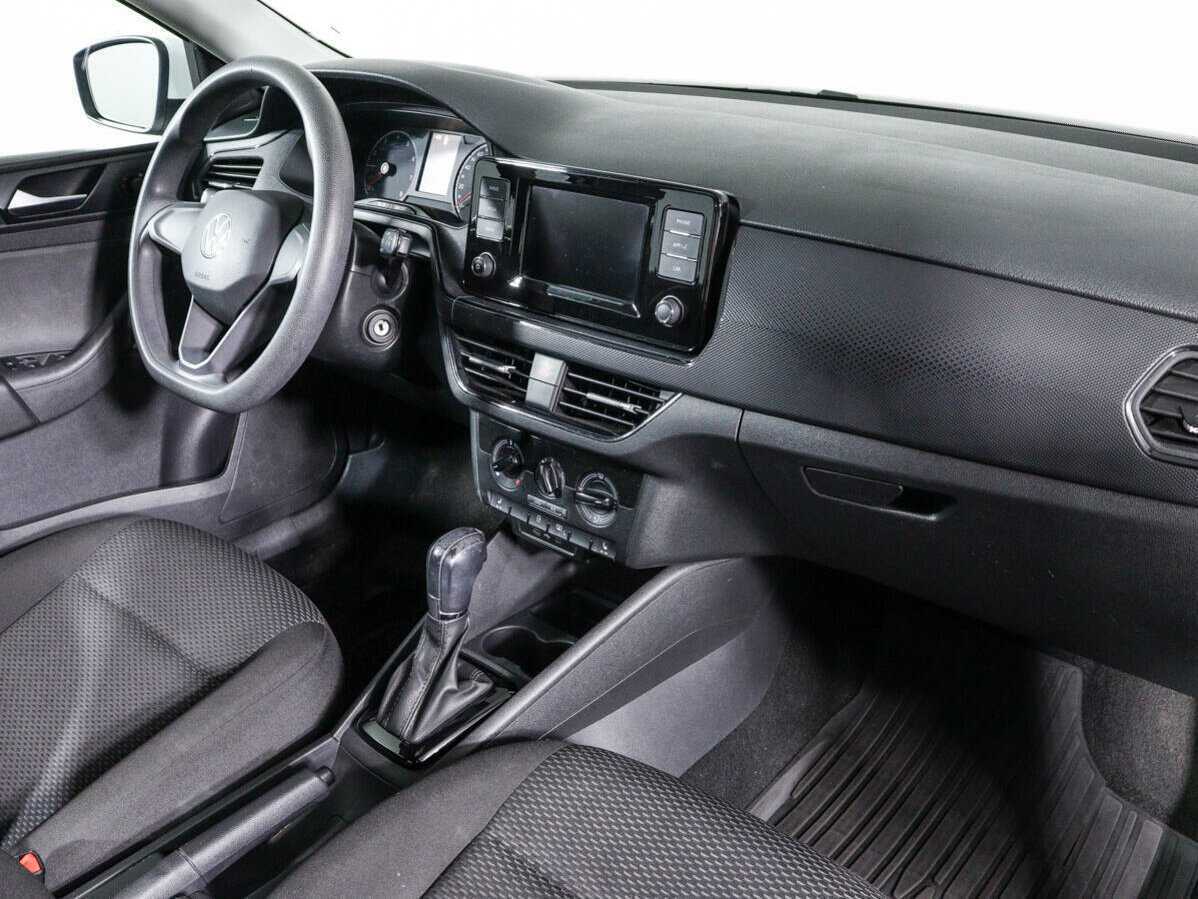 Volkswagen Polo 2020 года с пробегом. Фото: #8