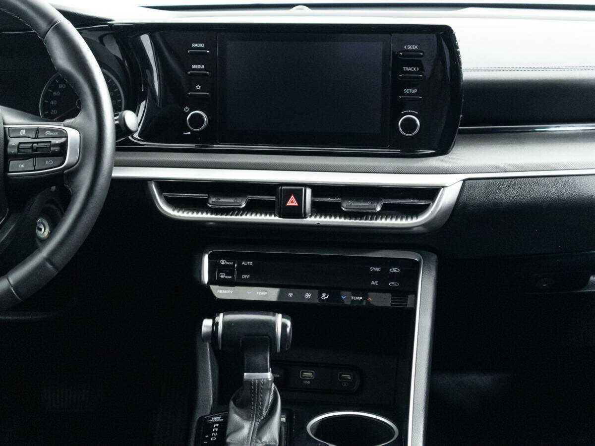 Kia K5 2021 года с пробегом. Фото: #13