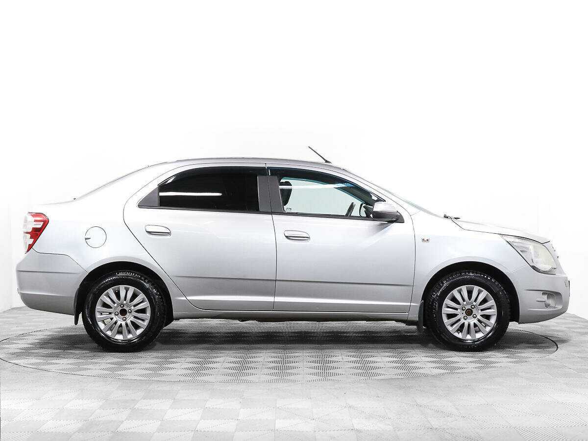 Chevrolet Cobalt 2013 года с пробегом. Фото: #2