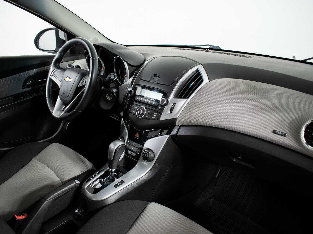 Chevrolet Cruze 2013 года с пробегом. Фото: #8