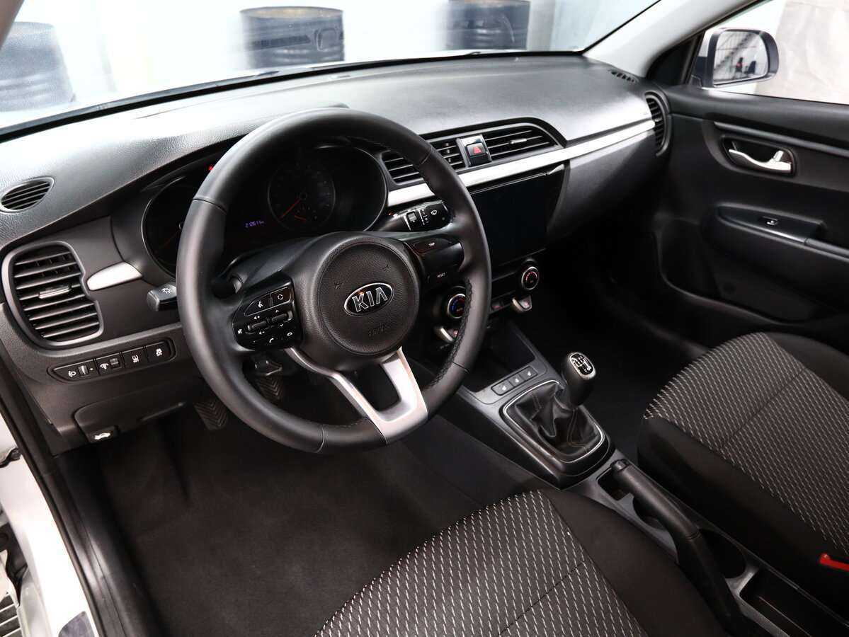 Kia Rio 2019 года с пробегом. Фото: #9