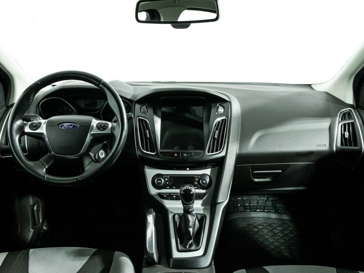 Ford Focus 2013 года с пробегом. Фото: #12