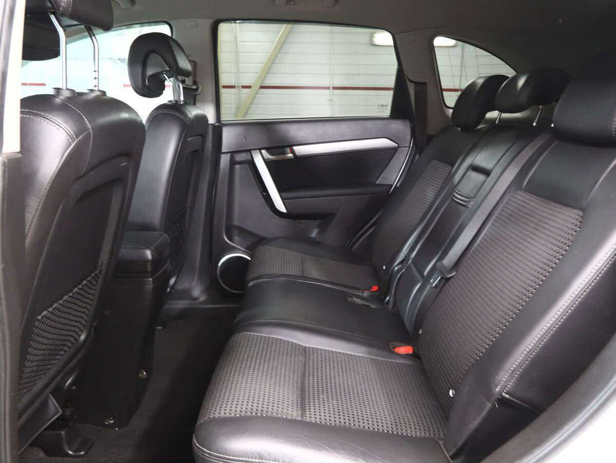 Chevrolet Captiva 2012 года с пробегом. Фото: #12