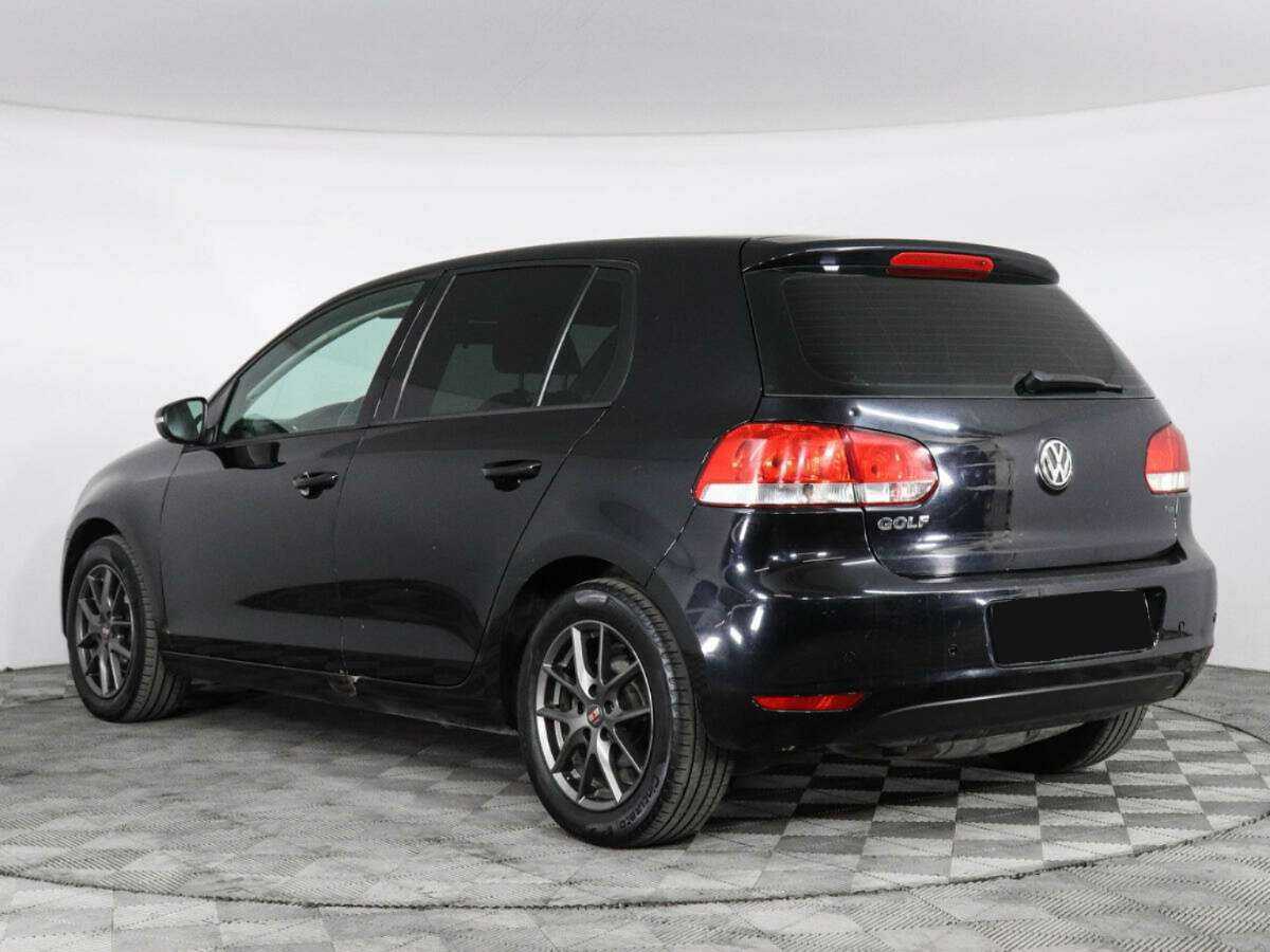 Volkswagen Golf 2012 года с пробегом. Фото: #3