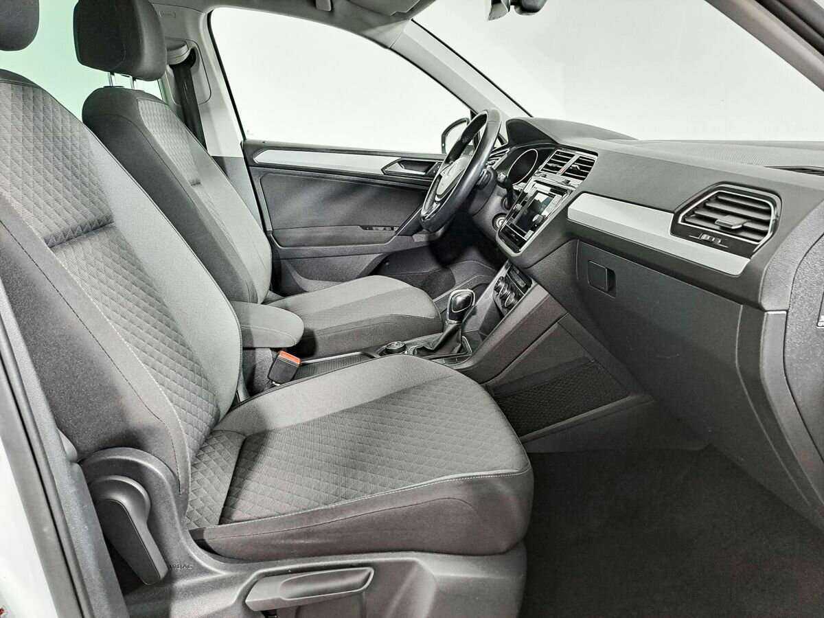 Volkswagen Tiguan 2017 года с пробегом. Фото: #8