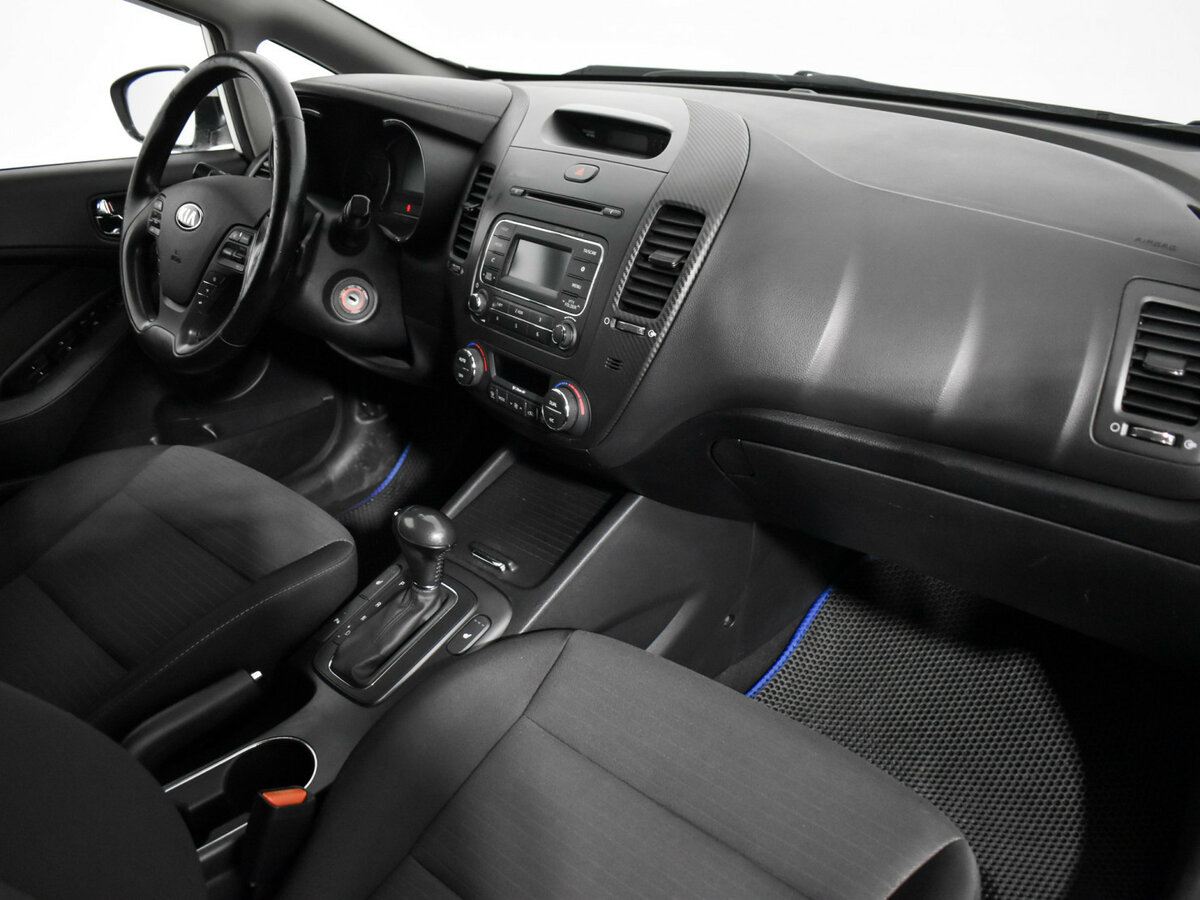 Kia Cerato 2015 года с пробегом. Фото: #10