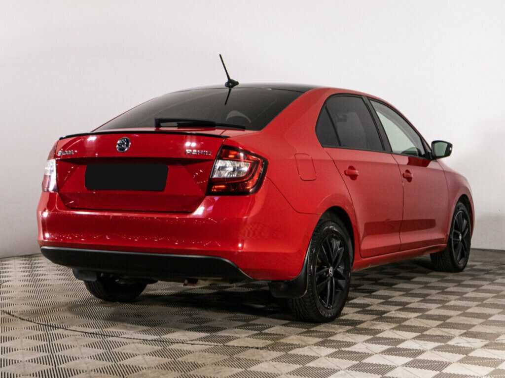 Skoda Rapid 2018 года с пробегом. Фото: #4