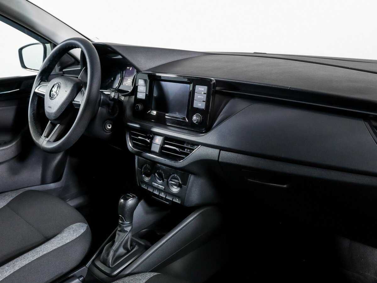 Skoda Rapid 2021 года с пробегом. Фото: #5