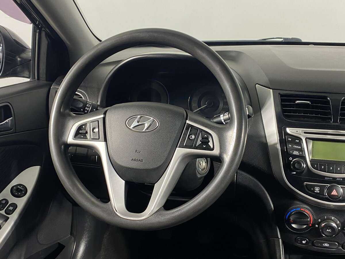 Hyundai Solaris 2013 года с пробегом. Фото: #13