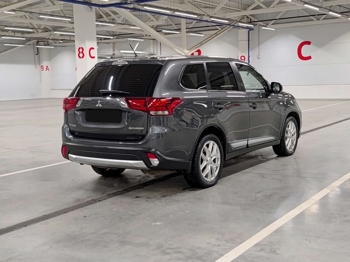 Mitsubishi Outlander 2016 года с пробегом. Фото: #4