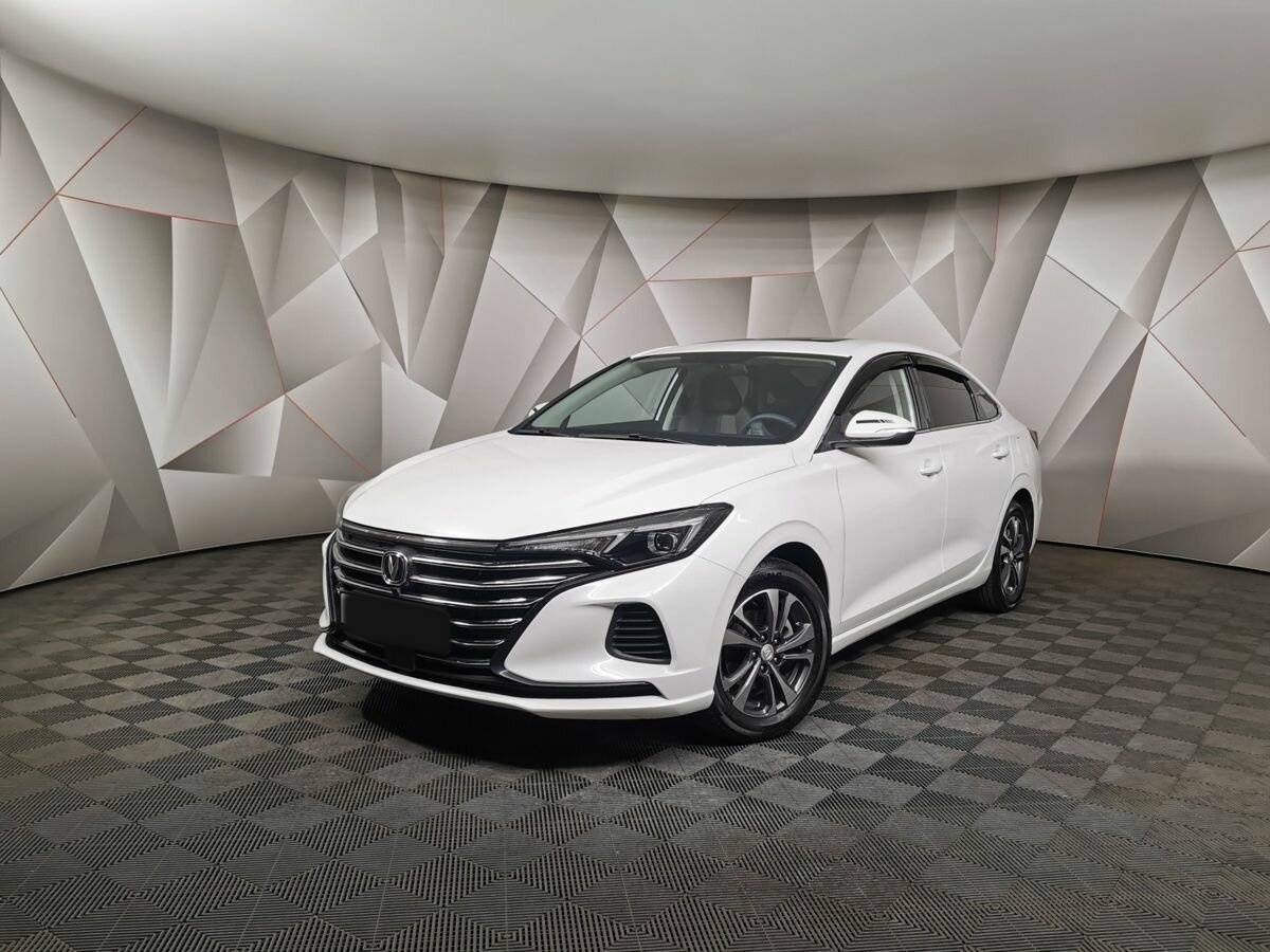 Changan Eado Plus 2023 года с пробегом. Посмотреть фото