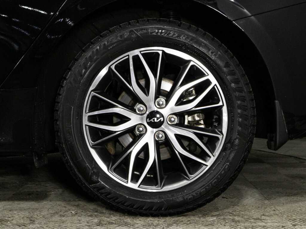 Kia K5 2022 года с пробегом. Фото: #7