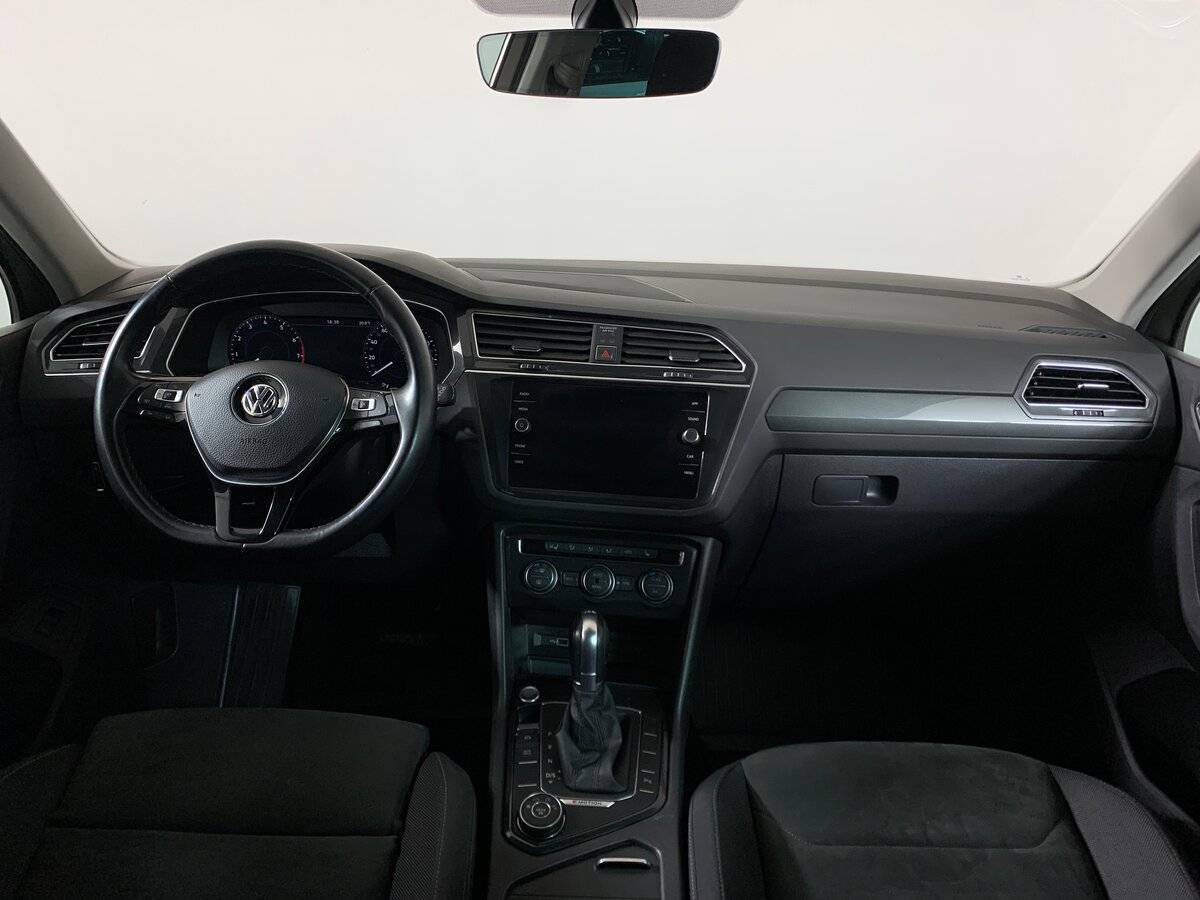 Volkswagen Tiguan 2018 года с пробегом. Фото: #11