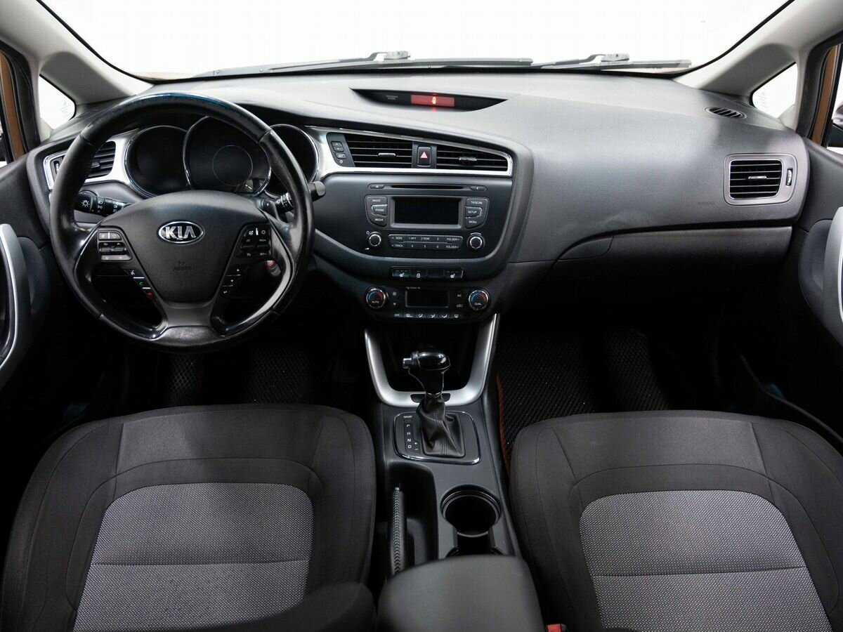 Kia Ceed 2017 года с пробегом. Фото: #12