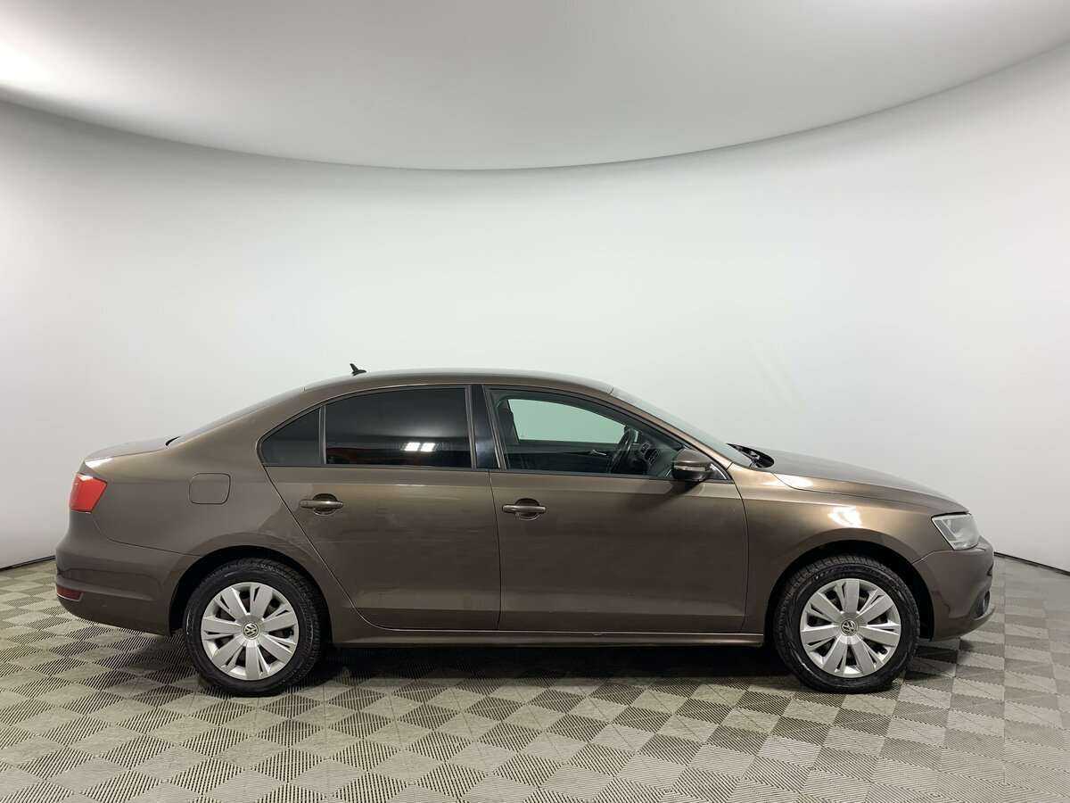 Volkswagen Jetta 2013 года с пробегом. Фото: #3