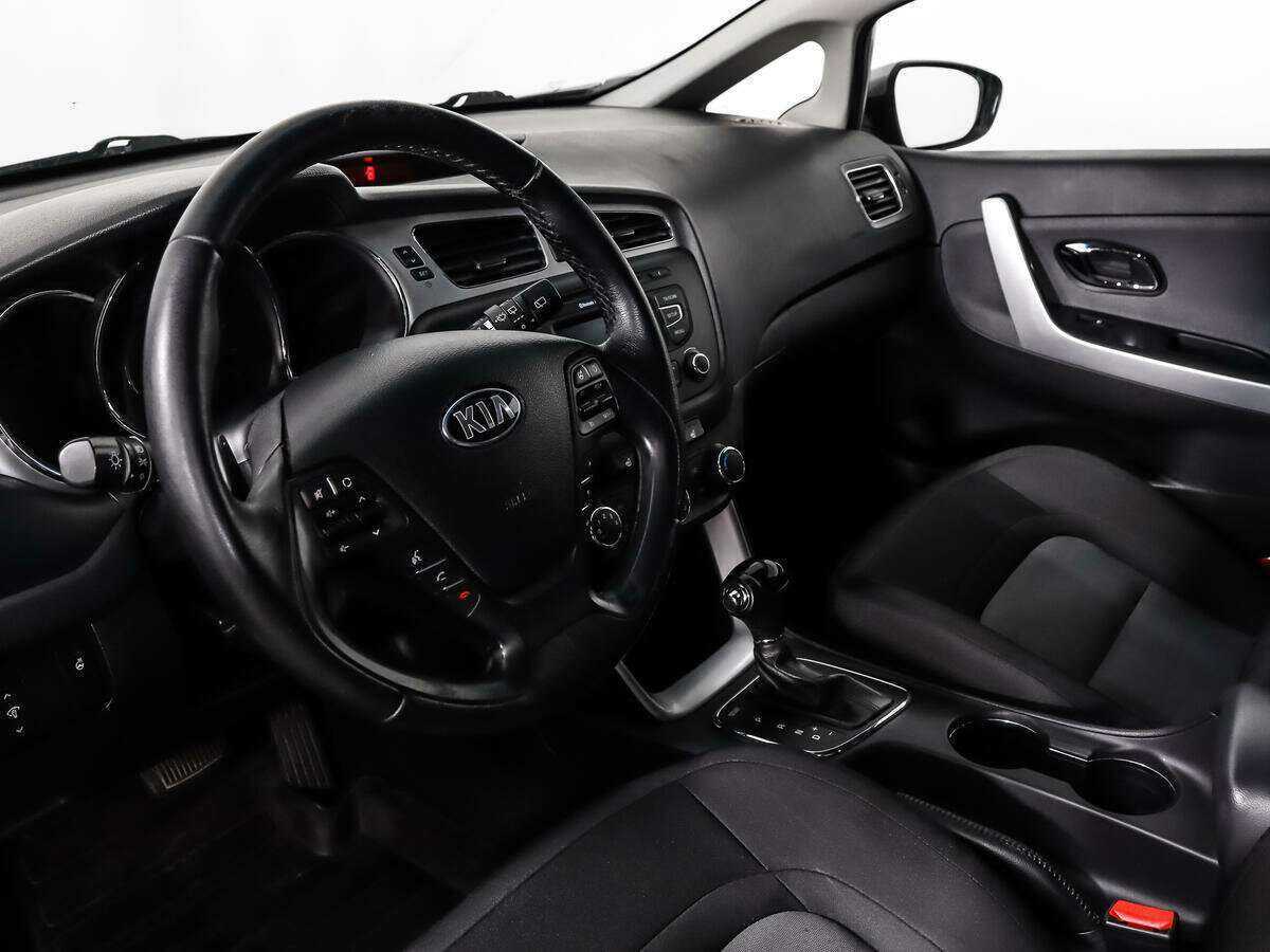 Kia Ceed 2015 года с пробегом. Фото: #8