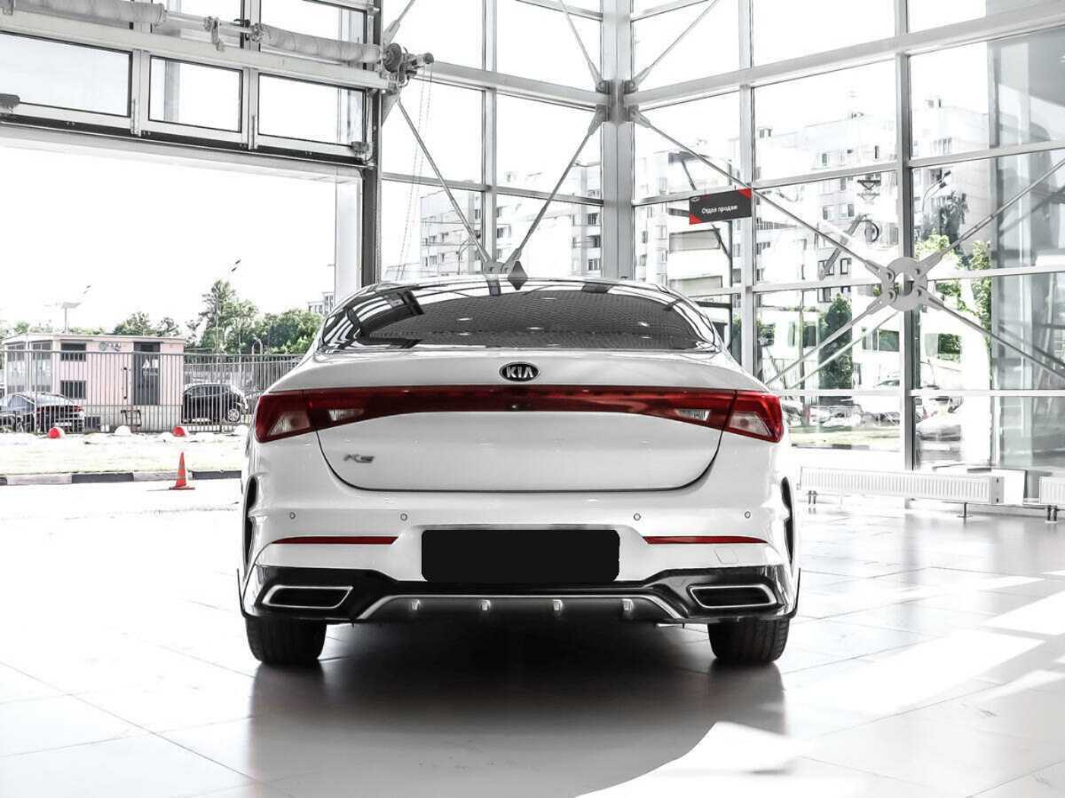Kia K5 2021 года с пробегом. Фото: #5
