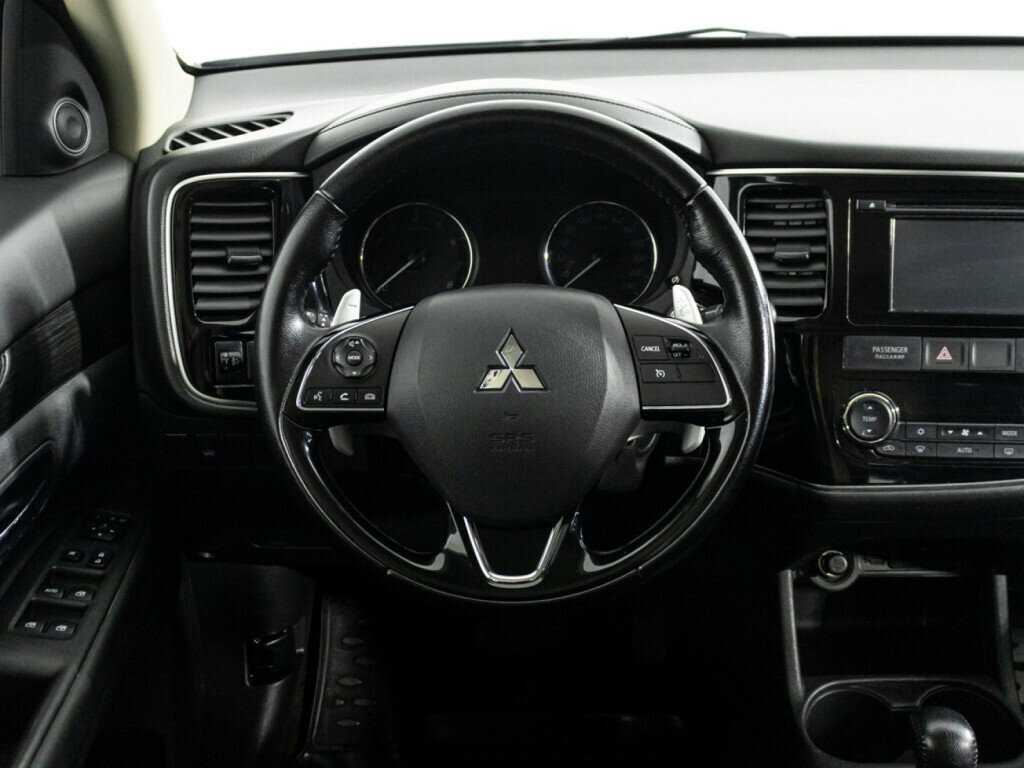 Mitsubishi Outlander 2016 года с пробегом. Фото: #17
