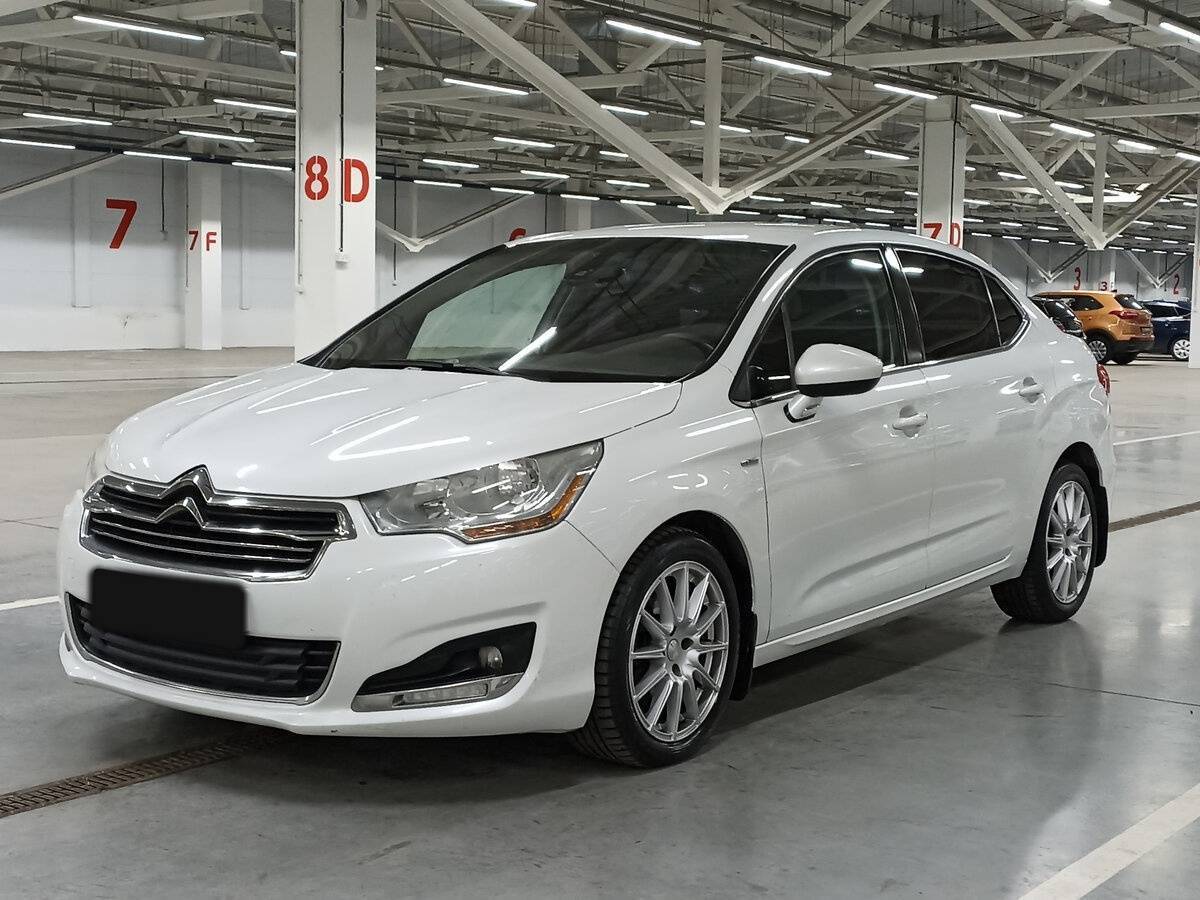 Citroen C4 2013 года с пробегом. Посмотреть фото