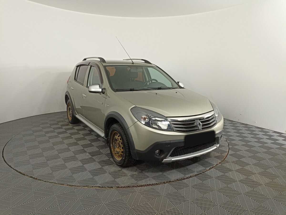 Renault Sandero 2014 года с пробегом. Фото: #2