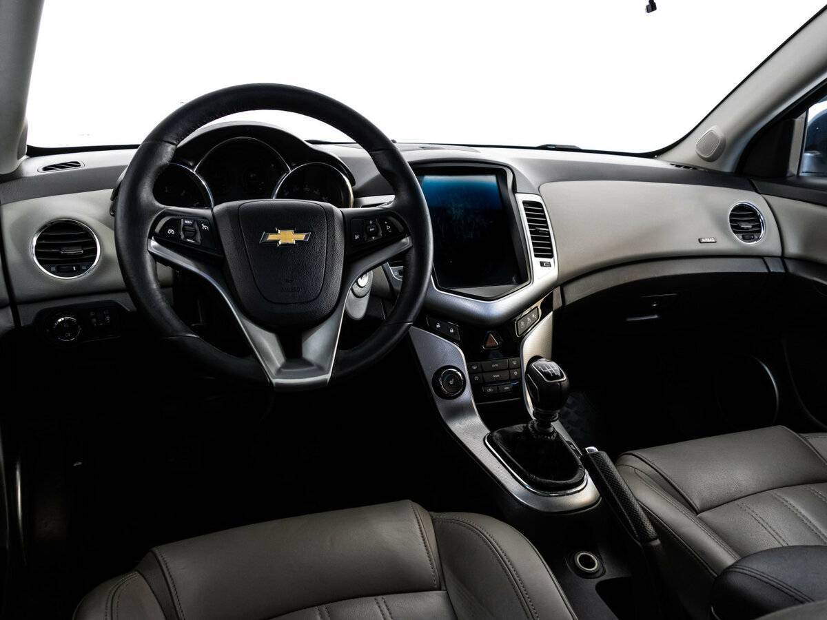 Chevrolet Cruze 2012 года с пробегом. Фото: #8