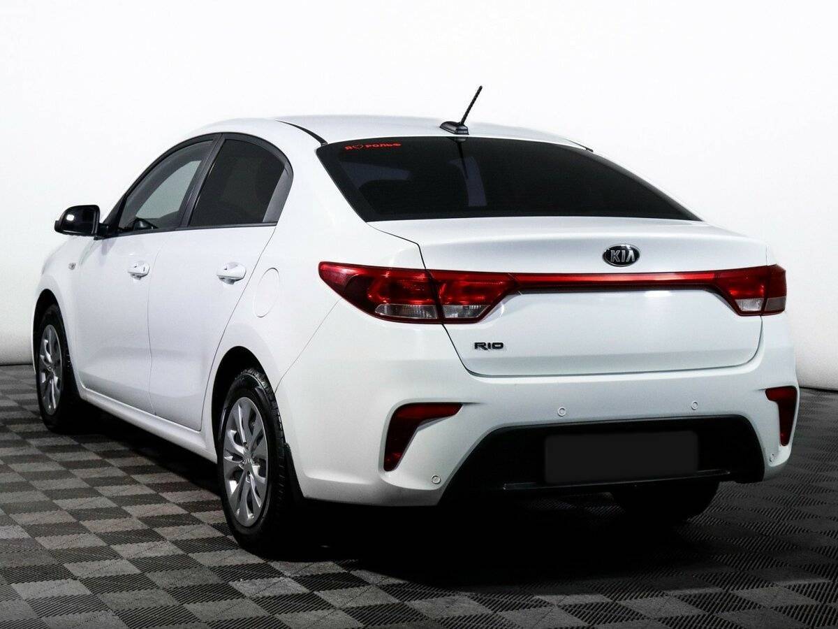 Kia Rio 2017 года с пробегом. Фото: #6
