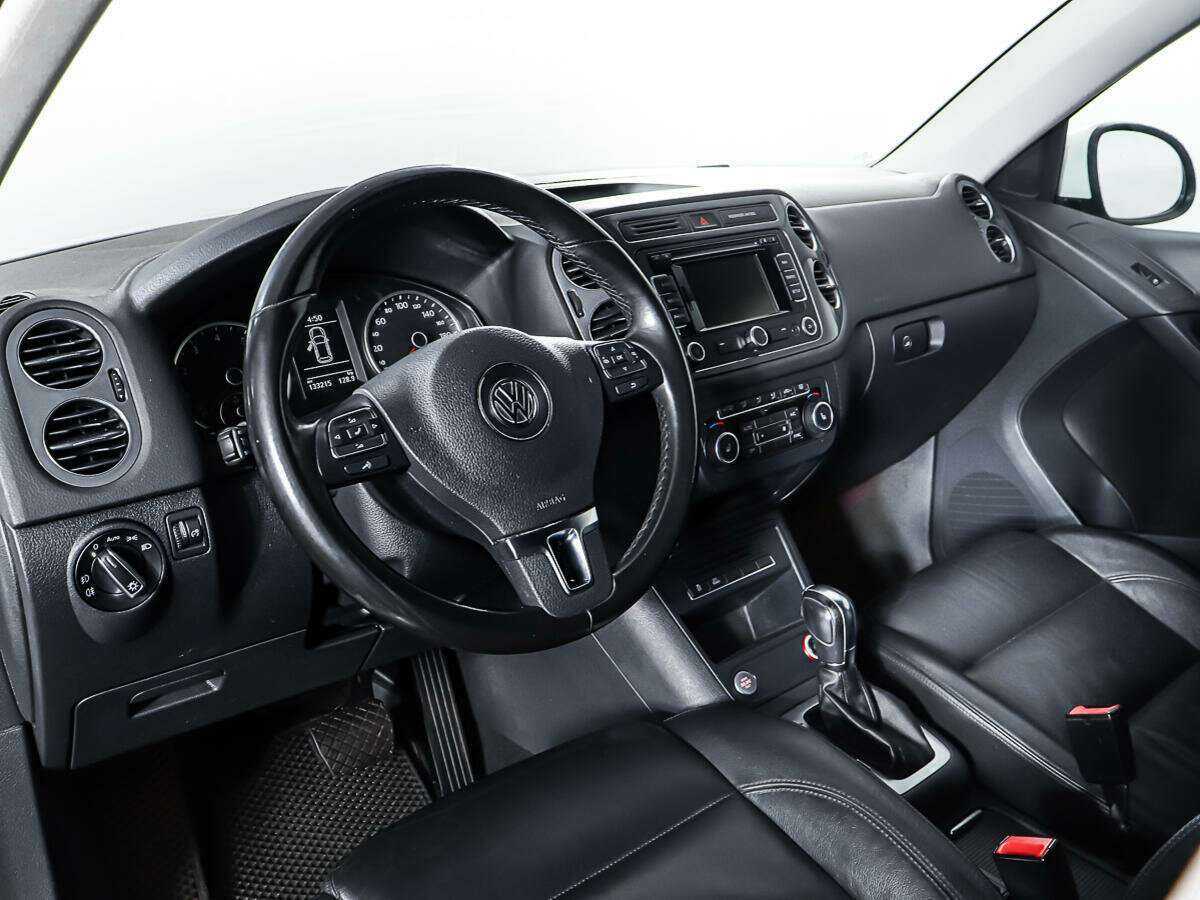 Volkswagen Tiguan 2013 года с пробегом. Фото: #12