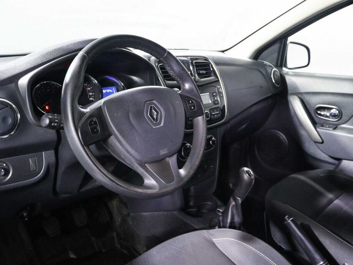 Renault Sandero 2018 года с пробегом. Фото: #11
