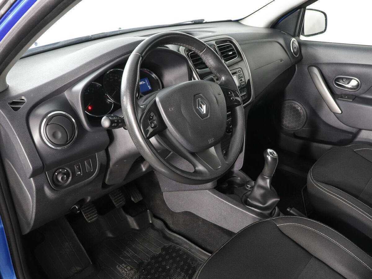 Renault Sandero 2016 года с пробегом. Фото: #8