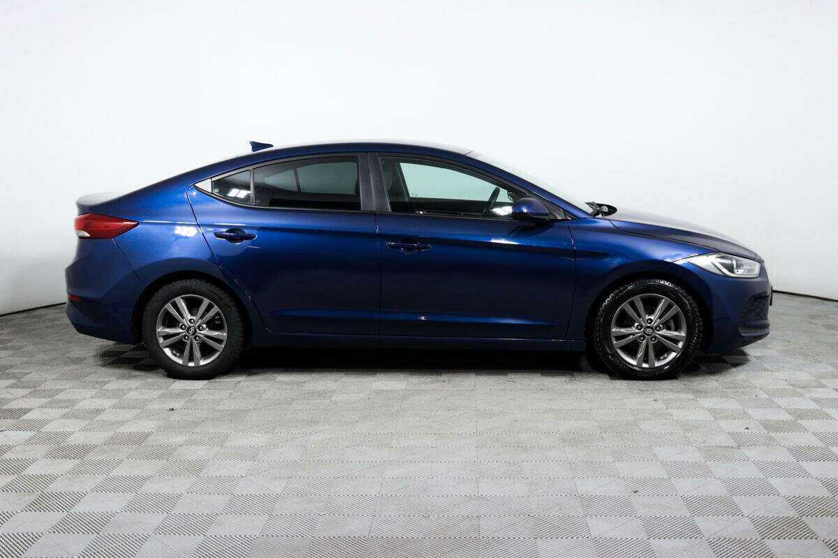 Hyundai Elantra 2016 года с пробегом. Фото: #3