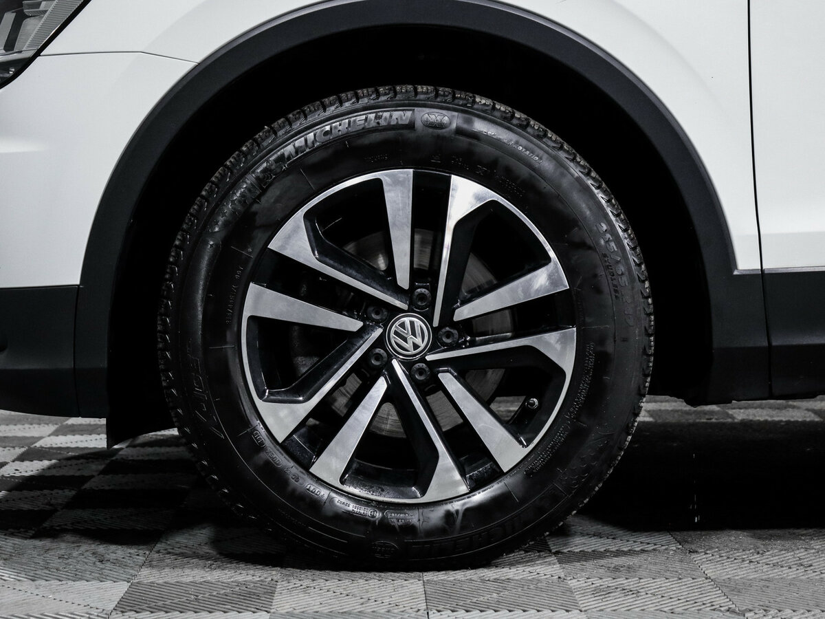 Volkswagen Tiguan 2020 года с пробегом. Фото: #11