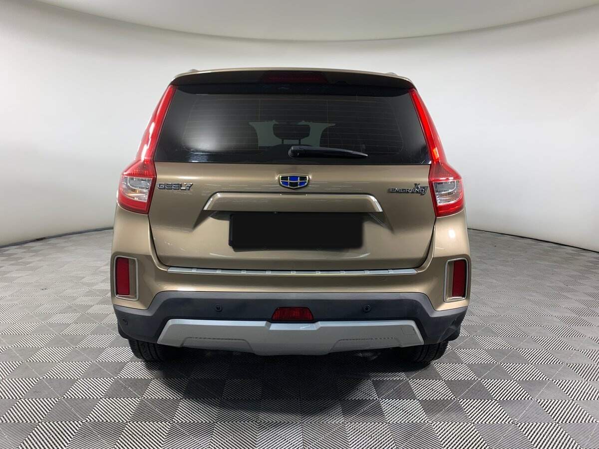 Geely Emgrand X7 2020 года с пробегом. Фото: #4