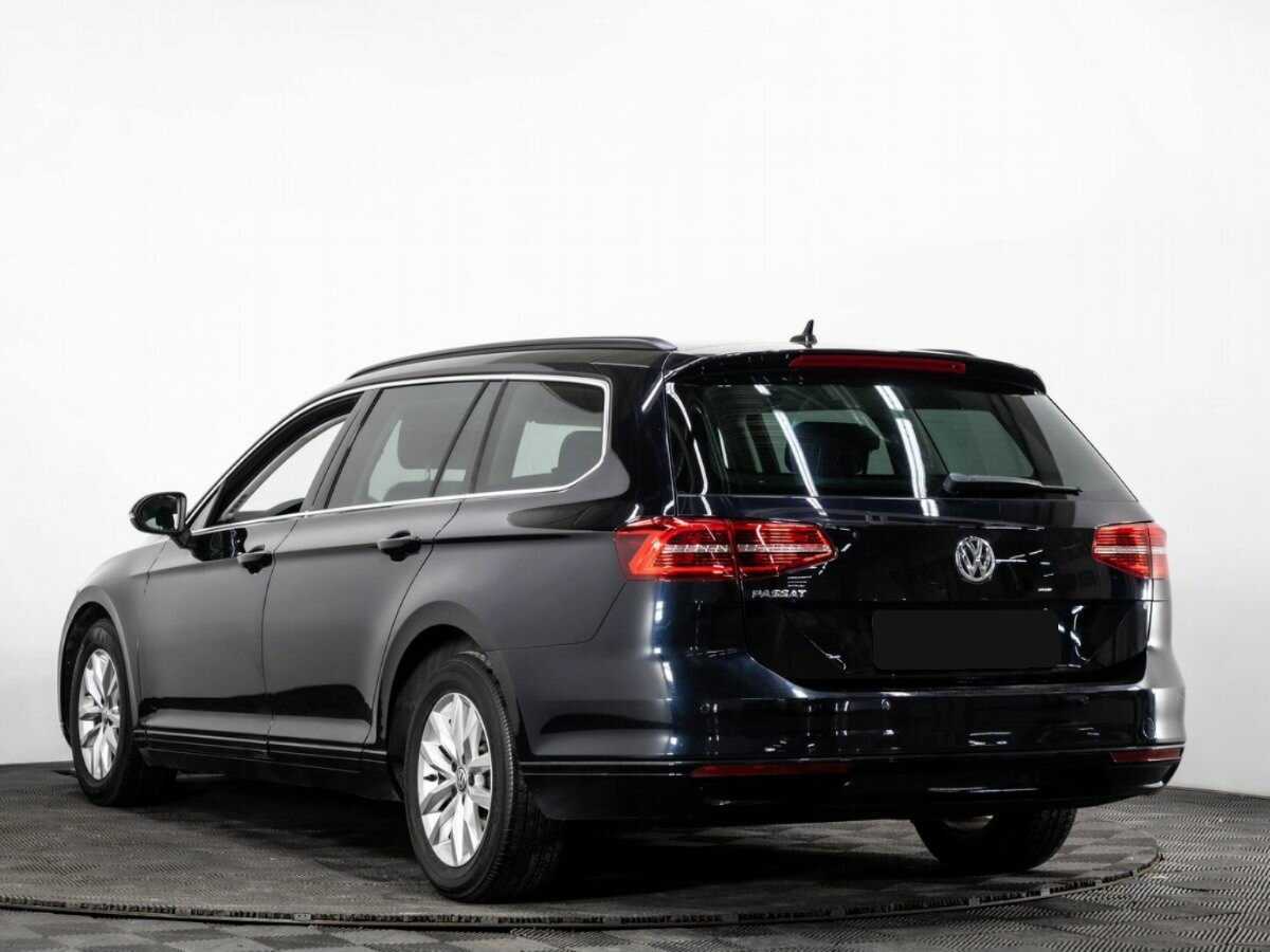 Volkswagen Passat 2018 года с пробегом. Фото: #5