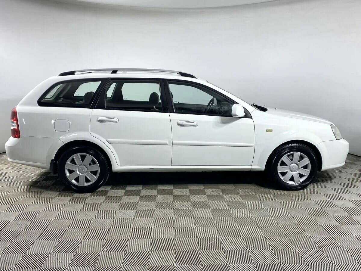 Chevrolet Lacetti 2012 года с пробегом. Фото: #3
