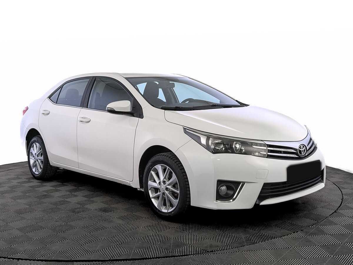 Toyota Corolla 2014 года с пробегом. Фото: #2