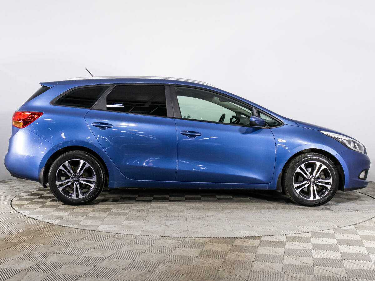 Kia Ceed 2013 года с пробегом. Фото: #3