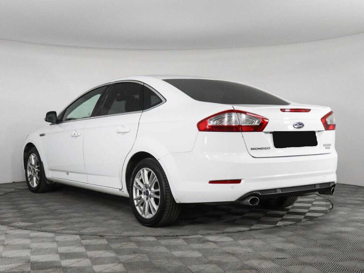Ford Mondeo 2013 года с пробегом. Фото: #3
