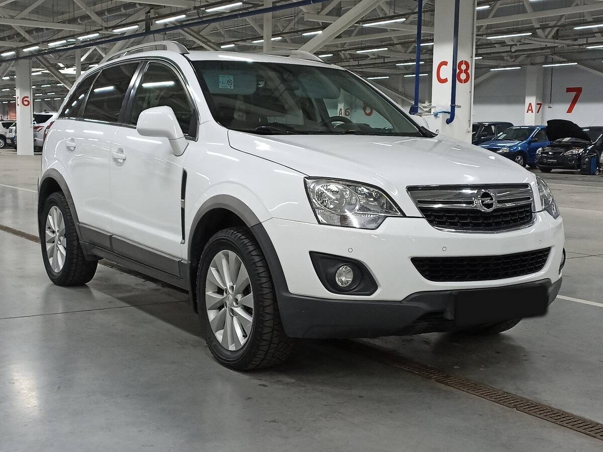 Opel Antara 2013 года с пробегом. Фото: #2