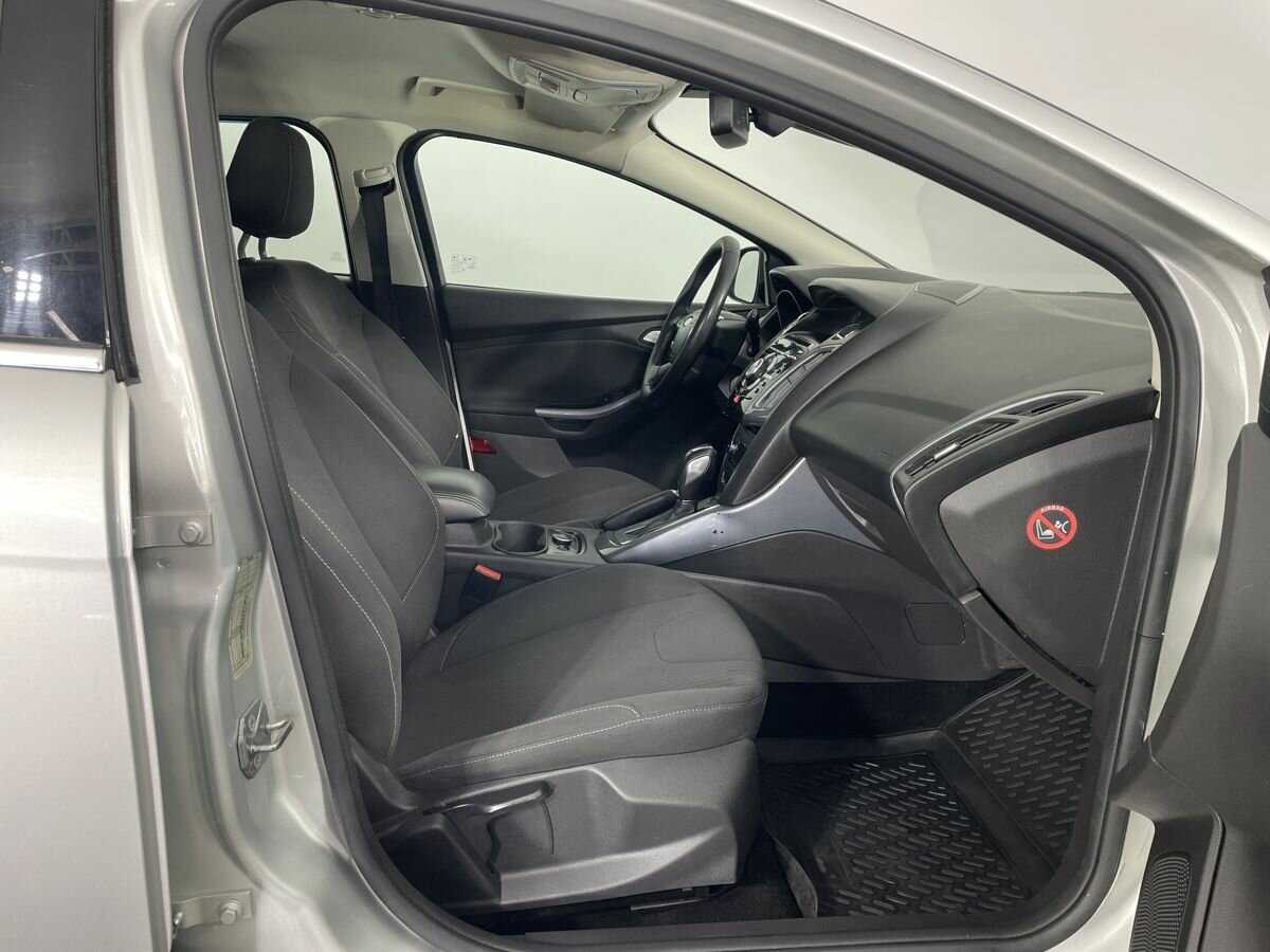 Ford Focus 2013 года с пробегом. Фото: #13