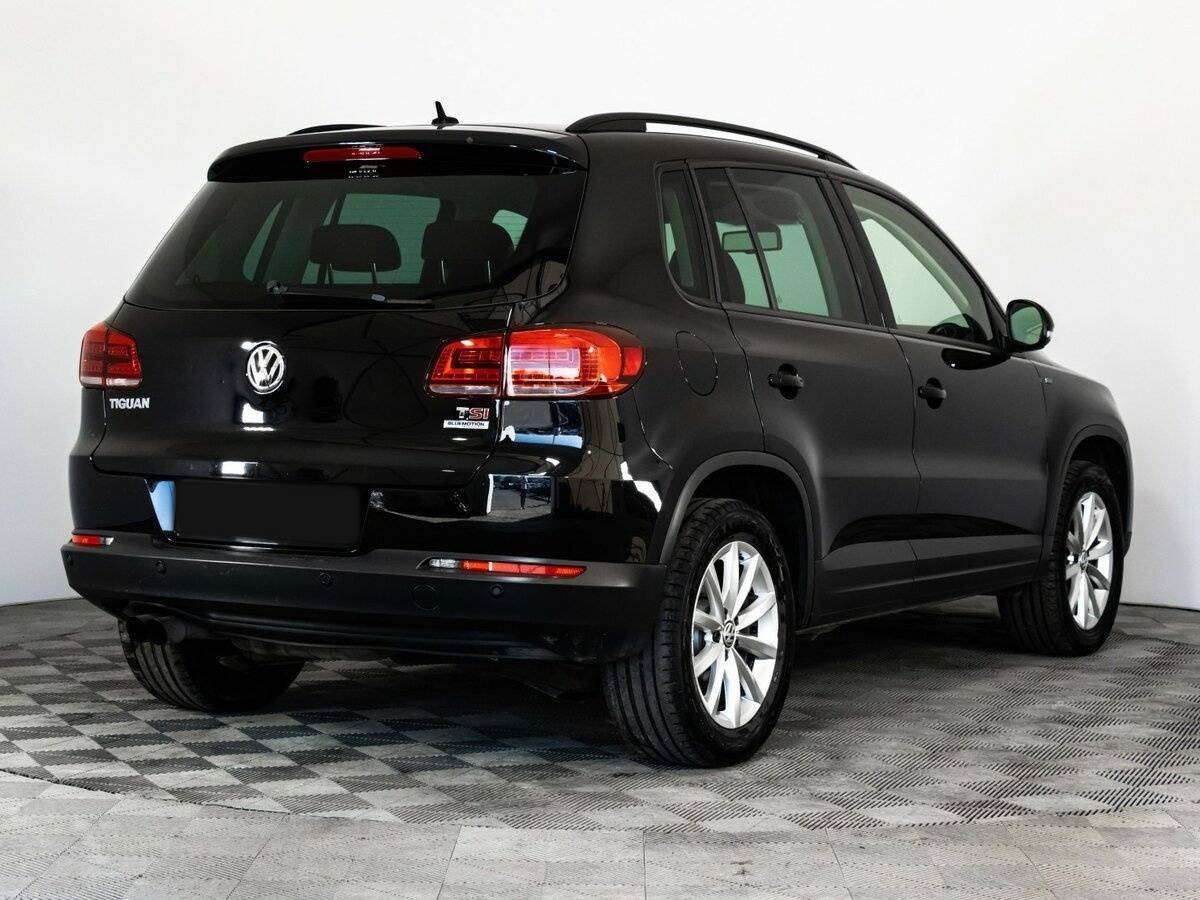 Volkswagen Tiguan 2015 года с пробегом. Фото: #3