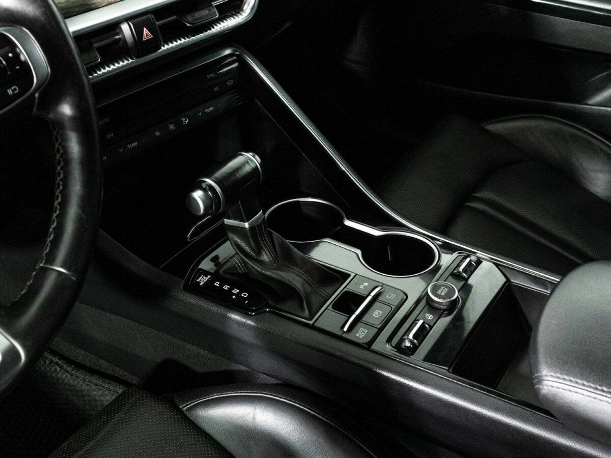 Kia K5 2021 года с пробегом. Фото: #18