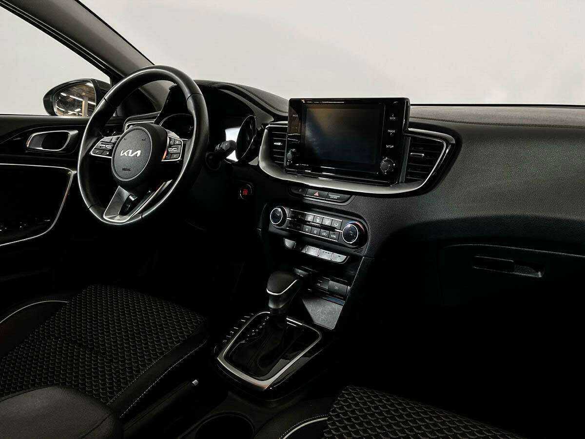 Kia Ceed 2021 года с пробегом. Фото: #6