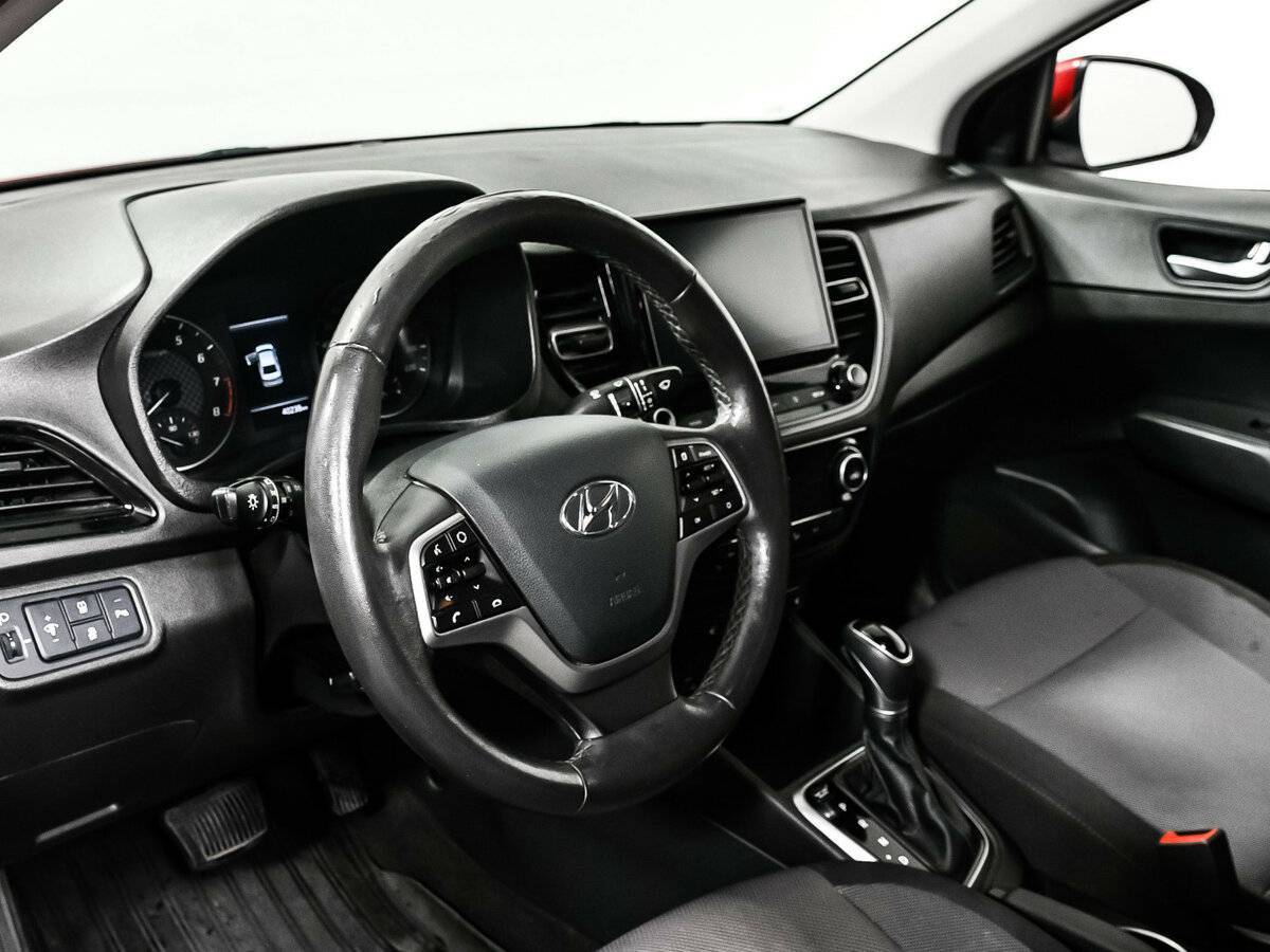 Hyundai Solaris 2021 года с пробегом. Фото: #11