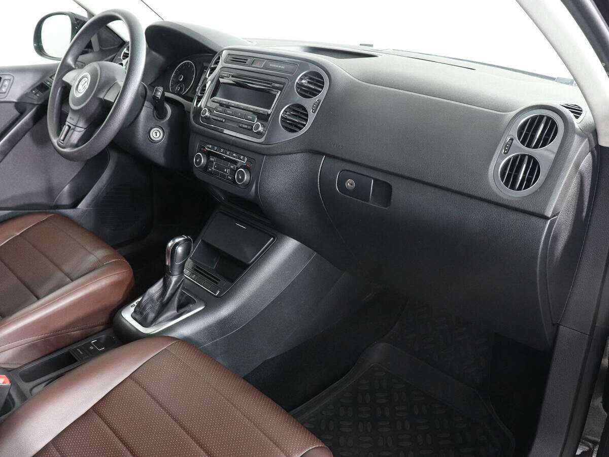 Volkswagen Tiguan 2013 года с пробегом. Фото: #9